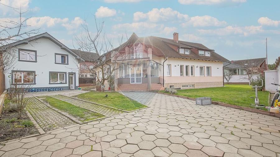 COMISION 0% | 2 CASE + 1119 MP TEREN | PRIMAVERII | PRIVELISTE SUPERBA - 1