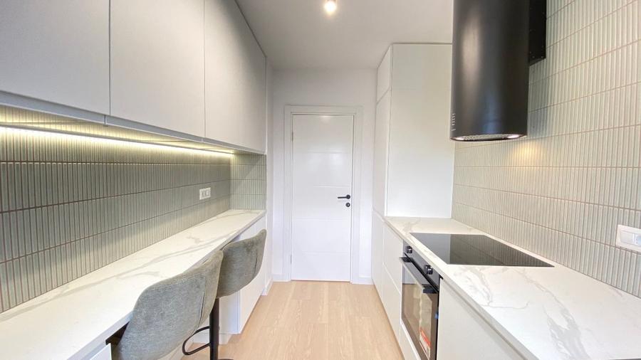 Apartament cu 2 camere decomandat, mobilat în Nerva Traian
