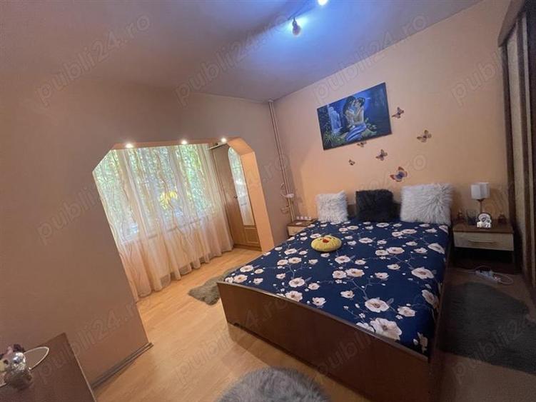 Decomandat la etajul 1 cu 2 balcoane in bloc anvelopat - 4