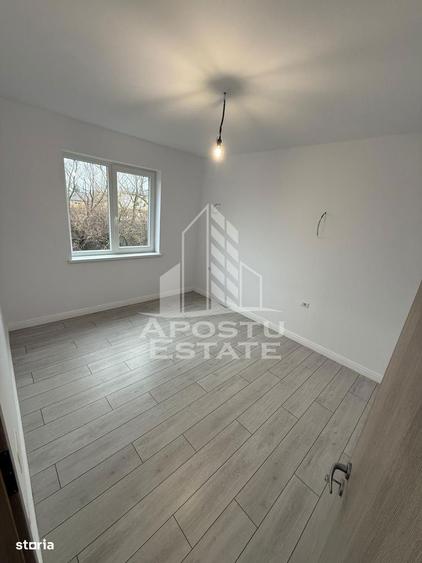 Apartament 2 camere nemobilat, 50 mp ,Centrala proprie ,Giroc - 1