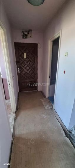 Garsoniera decomandata 37mp str Bucuresti - 12