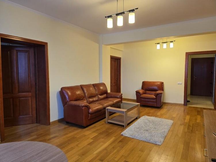 Apartament 3 camere Calea Victoriei colt str.Piata Amzei - 5