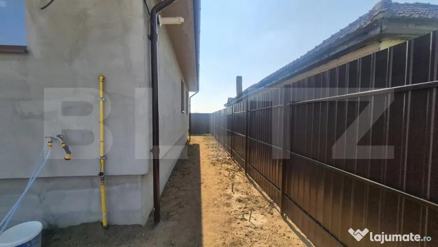 Casă cu 3 camere cu Teren 950 Mp în Central