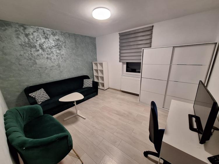 Apartament cu 2 camere, decomandat, zona Copou - 1