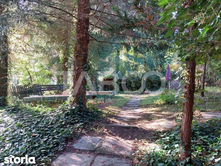 Casa de vanzare cu 2 apartamente separate si teren 500 mp Cisnadioara - 6
