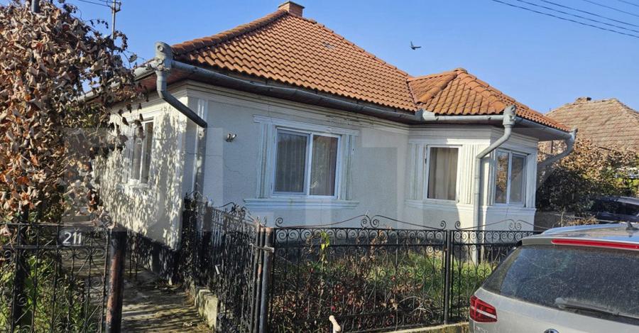 Casa 2 dormitoare, 65 mp, 700mp teren, in Sieu Odorhei - 2