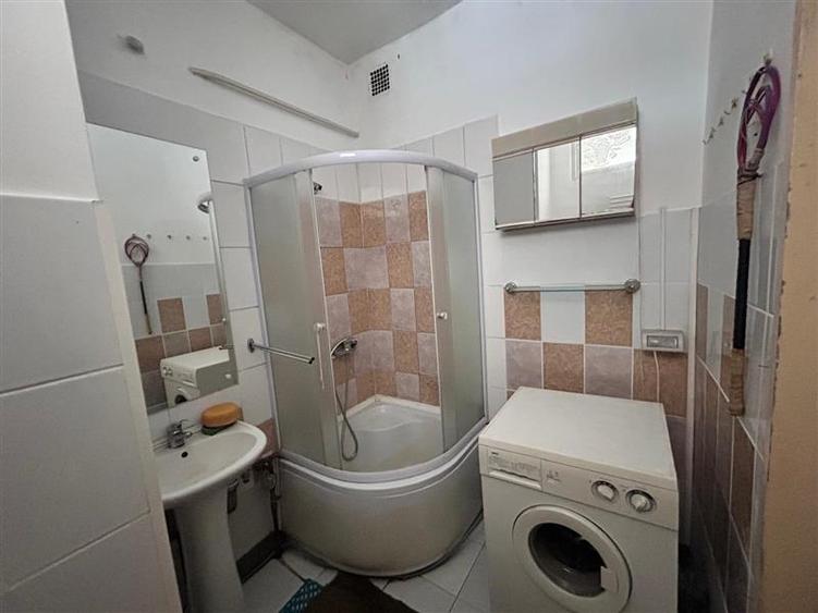 Resita, Apt.1 Cam.Cf.1.Dec.Lunca - 7