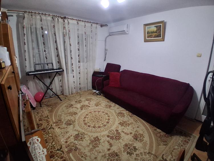 PACURARI ALPHA BANK 3  CAMERE SEMIDECOMANDAT CONF.1   ET.3 MOBILAT COD 160614 - 3