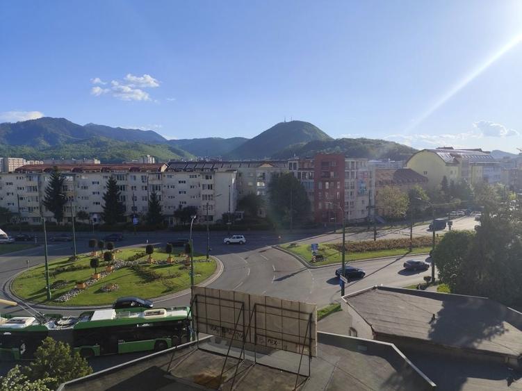 Apartament 3 camere zona buna - 8