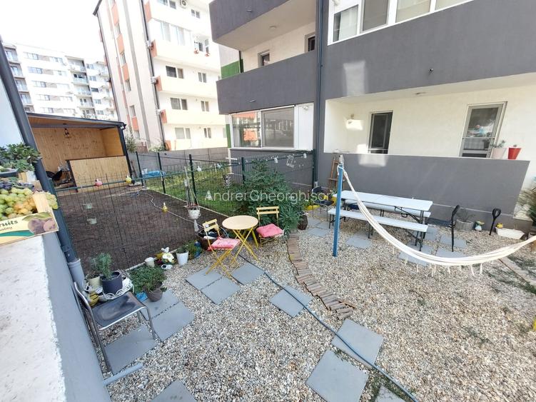 Metrou Berceni - 2x2 camere 53mp + curte proprie 50mp  + parcare