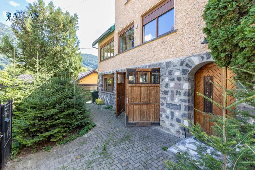 Ultracentral, 7 camere, zona Maternitate, 4 parcari, vedere Tampa, comision 0% - 3