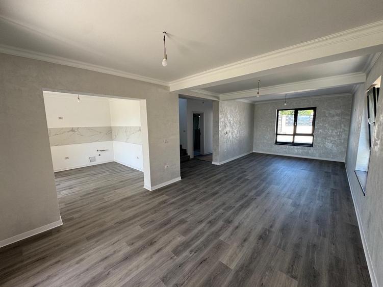 Vila Valea Adinca cod 157500 tel 0731226666 - 11