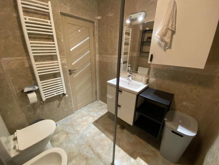 Apartament 2 camere la cheie, parcare, zona Vivo - 11