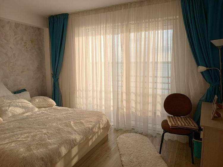 Ofer spre închiriere apartament lux 4 camere în stațiunea Mamaia - 6