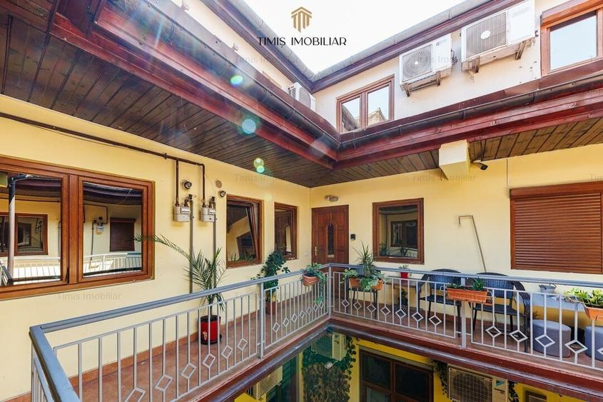 Apartament pe 2 niveluri I 3 cam & 2 băi, in P-ța Unirii  - Comision 0% - 23