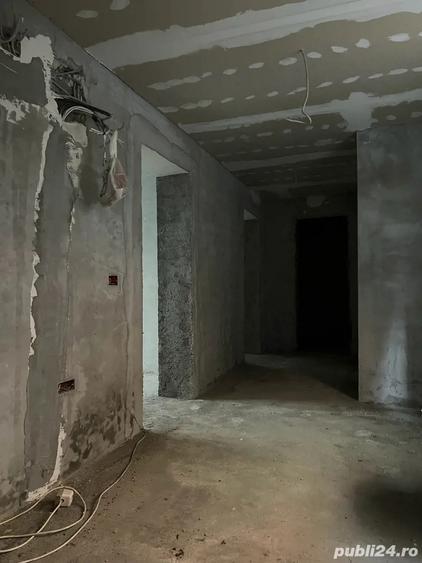 De vanzare Parter casa, ideal locuin?a birouri cabinete spa?iu comercial Caransebe? - 2