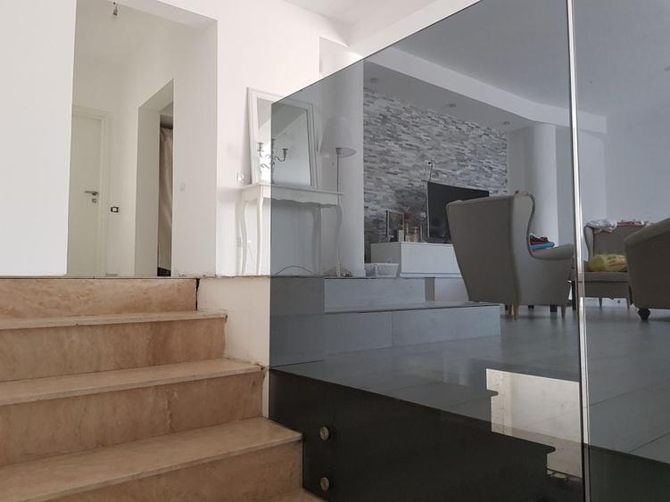 Aparthotel ,pensiune la cheie . - 24