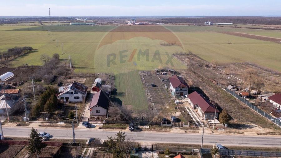 Vanzare teren intravilan 1056 mp si extravilan 8828mp Racari-DB - 6