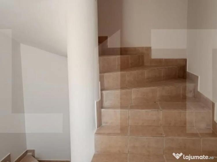 Spatiu comerical, de inchiriat, 375 mp, zona Casa indiv - 12