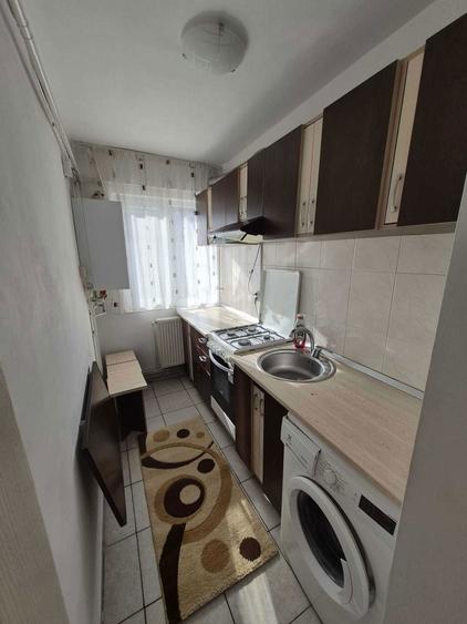 Proprietar, inchiriez apartament cu 2 camere mobilat si utilat. - 2