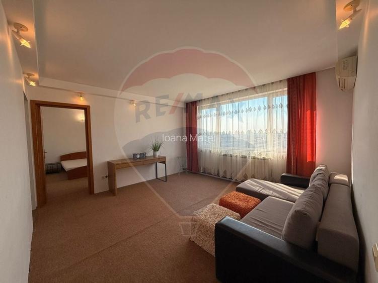 Apartament cu 3 camere semidecomandat în Grivița Apartament cu 3 camere semidecomandat în Grivița