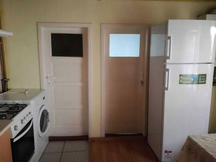 Inchiriez apartament la casa - 5