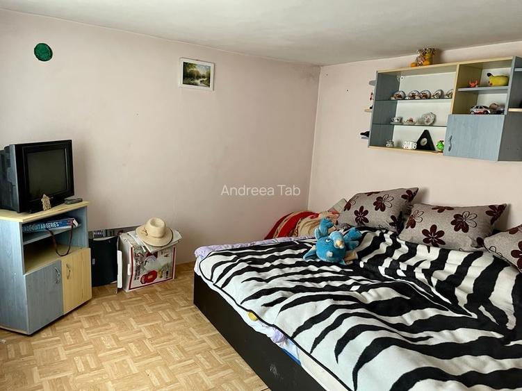 Casa, str. Republicii , Sanpetru 140000 euro. Casa, str. Republicii , Sanpetru 140000 euro.