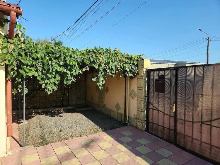 De neratat!!!! Vand urgent 2 case cu curte. Pre?ul NU este negociabil!!! - 3