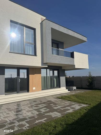 Vila Premium | Panouri fotovoltaice | Toate utilitatile | Comision 0% - 10