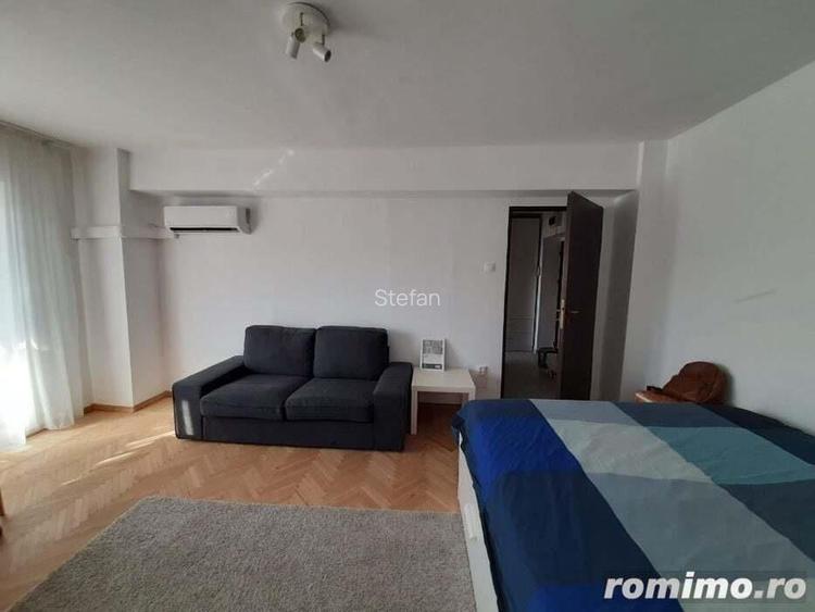 Garsoniera piata Orizont si Afi Cotrocen