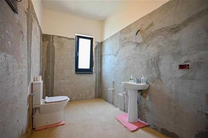 Casa noua pe parter,salon generos,terasa, pod mansardabil,teren 476mp,Sanpetru B - 15