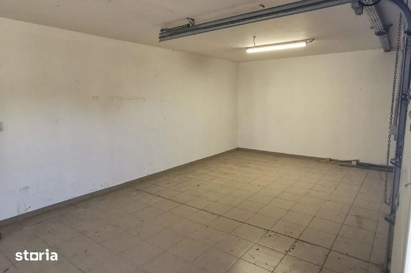 Spațiu comercial, de 80 mp, în Florești