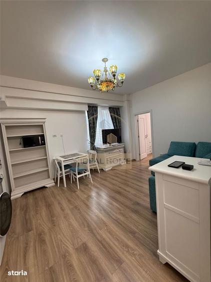 De inchiriat Ultracentral Etaj 3. Lazar- Pallas Mall - 1