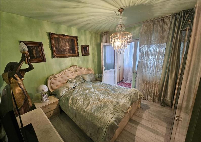 Resita, 3 Cam. Dec., Micro 4 - 1