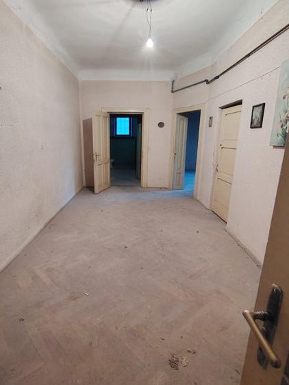 Investitie! Vila solida renovabila, zona de exceptie, 4 apartamente - 14