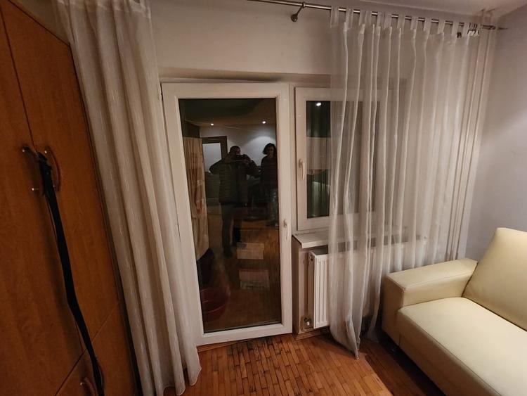 Vand apartament cu 2 camere decomandat in zona Șagului - 10