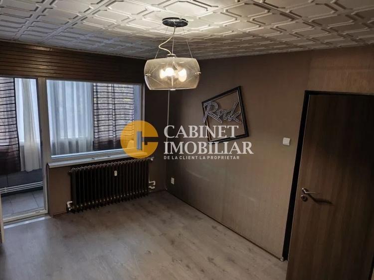 3 camere, Tatarasi, liber! - 1