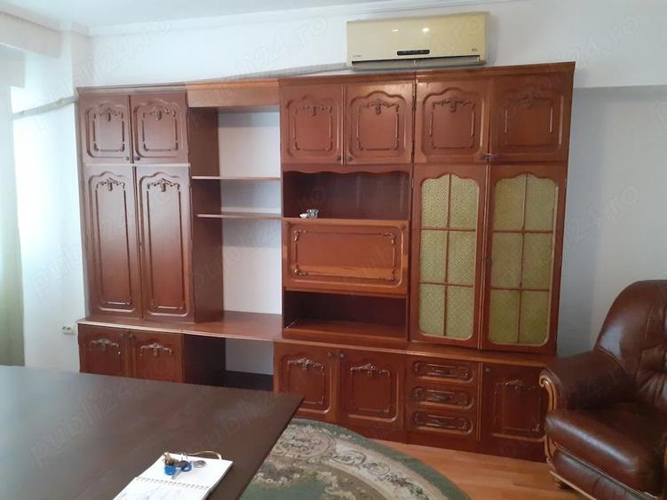 Inchiriere 3 cam. cf.1 dec. etajul 3 din 7, cu suprafata utila 70. + balcon 14.ml., zona Bariera - 5