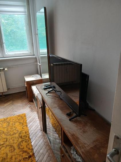 Apartament cu 3 camere în Popoveni