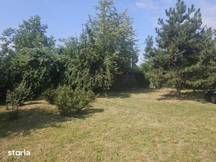 Casă cu Teren 1000 Mp în Stâlpeni