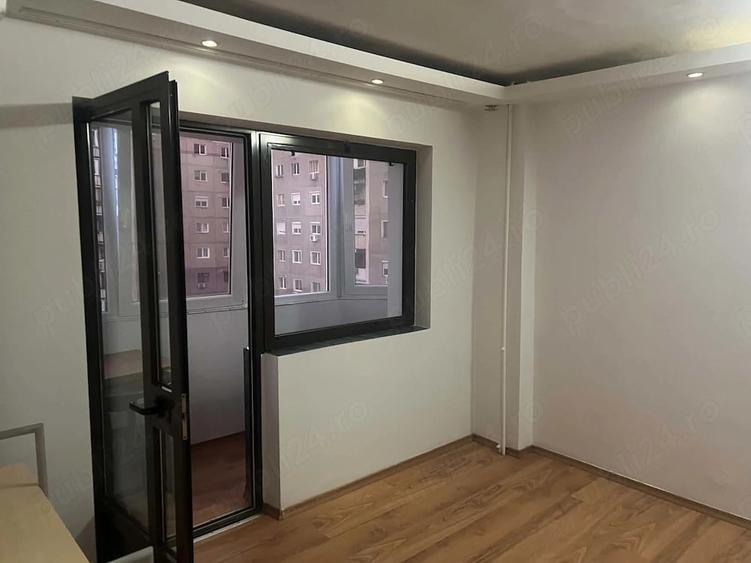 Apartament cu 2 camere semidecomandat în Aurel Vlaicu