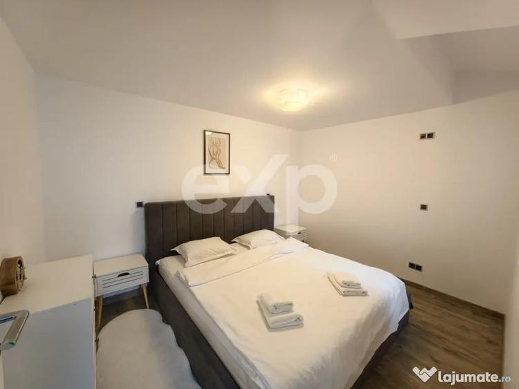 Apartament cu 5 camere decomandat în Poiana Brașov