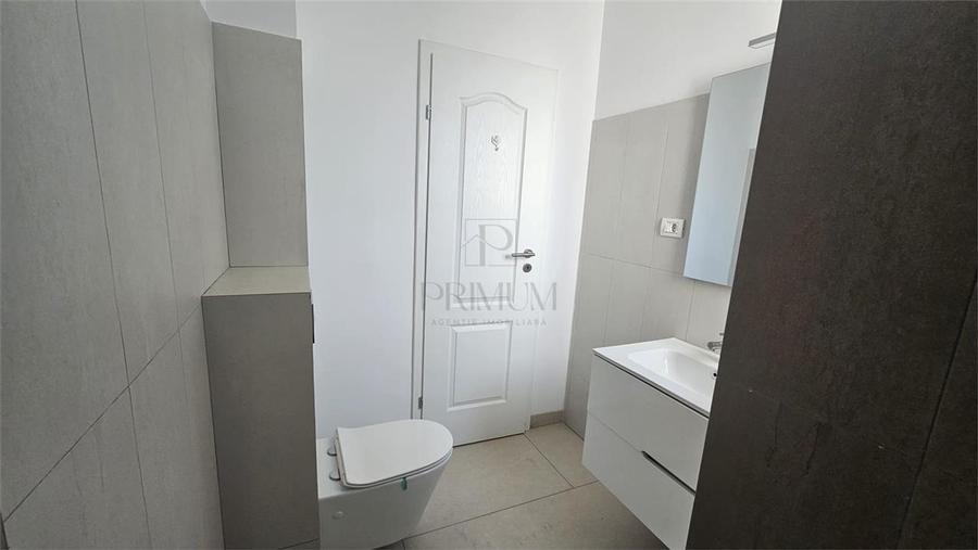 Duplex cu 4 camere cu Canalizare în Moșnița Nouă