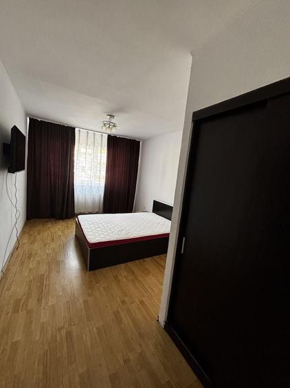 Apartament cu 2 camere decomandat în Ostroveni