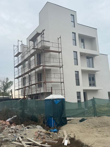 Apartament cu 2 camere decomandat în Theodor Pallady