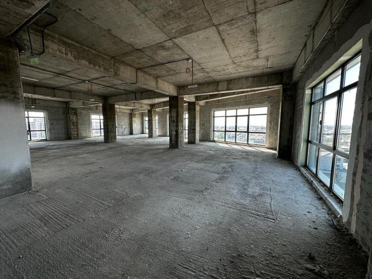 Spațiu comercial, de 250 mp, în Prelungirea Ghencea