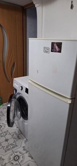 Apartament cu 2 camere semidecomandat în Berceni