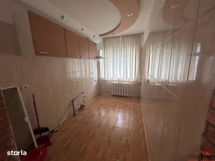 Apartament cu 2 camere de vanzare, zona centrala (Capela) - 5