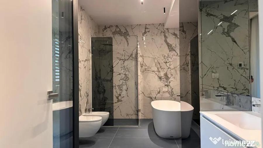 Apartament cu 4 camere semidecomandat în Aviatorilor