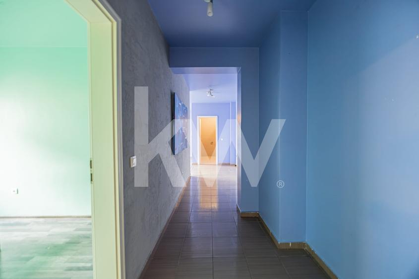 Apartament cu 3 camere decomandat, mobilat în Avantgarden